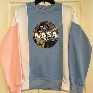 CORIRESHA  Large, Fresh Color Block NASA Print Pullover Sweatshirt Pink,White,Bl